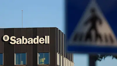 Las acciones de BBVA suben tras el rechazo de Sabadell a la propuesta de fusión Las acciones de BBVA suben tras el rechazo de Sabadell a la propuesta de fusión