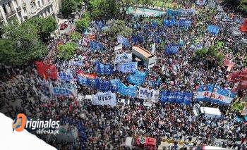 El Gobierno desactiva el derecho a huelga y la CGT va a la Justicia | Limitan derechos