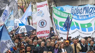 La CGT advirtió un posible paro general: "Estamos analizando todo" La CGT advirtió un posible paro general: "Estamos analizando todo"