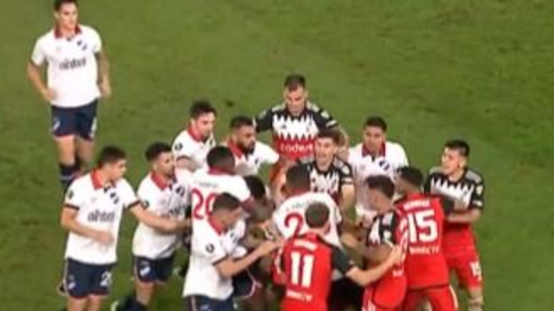 River Plate, Nacional de Montevideo, Copa Libertadores.