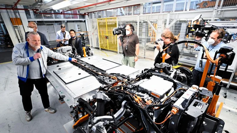 La producción industrial alemana cae menos de lo esperado en marzo