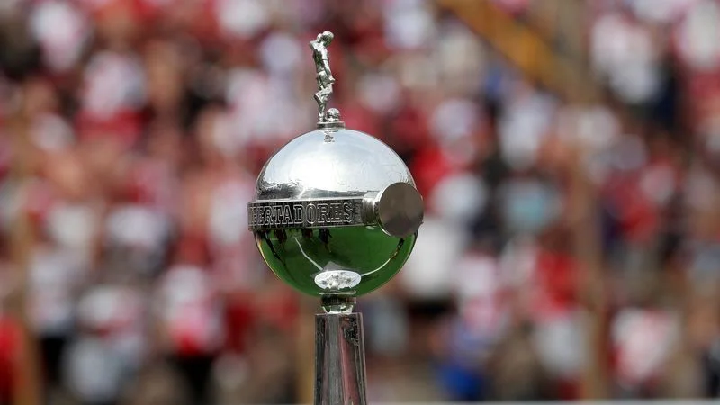 Talleres de Córdoba vence 3-1 a Barcelona y clasifica a octavos en la Libertadores