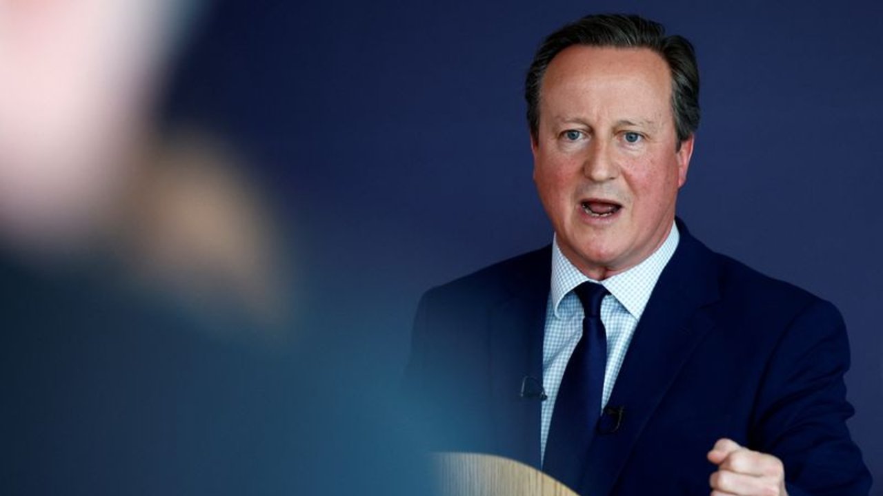 El sistema británico de exportación de armas a Israel no es el mismo que el de EEUU, según Cameron