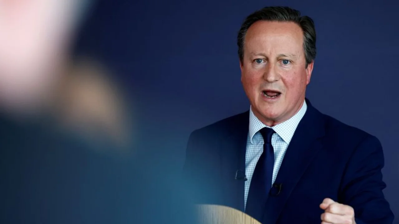 El sistema británico de exportación de armas a Israel no es el mismo que el de EEUU, según Cameron