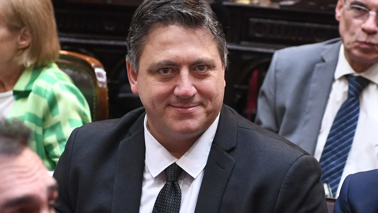 Paoltroni desestimó el faltante de gas en el país y aseguró no estar al tanto de la situación: "Son cuestiones menores"