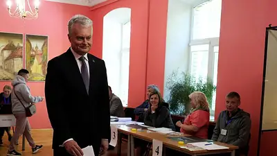 Nauseda gana la primera vuelta de las elecciones presidenciales en Lituania Nauseda gana la primera vuelta de las elecciones presidenciales en Lituania