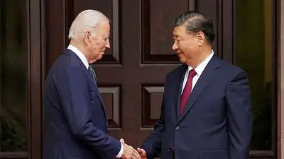 Biden eleva drásticamente los aranceles de EEUU a miles de millones en chips y automóviles chinos Biden eleva drásticamente los aranceles de EEUU a miles de millones en chips y automóviles chinos
