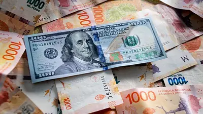 Dolarización: el Gobierno reveló cuando iniciará la competencia de monedas Dolarización: el Gobierno reveló cuando iniciará la competencia de monedas