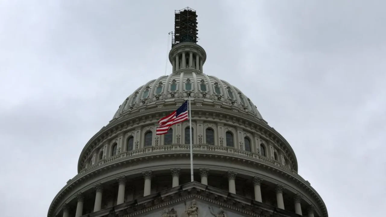Gobierno EEUU envía a revisión de Congreso ayuda armamentística de 1.000 millones dólares para Israel