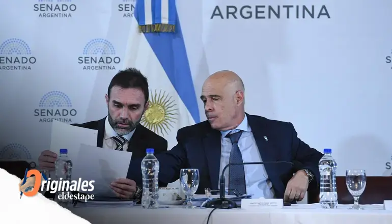 Tras bastidores, LLA y la oposición afinan los cambios en la Ley Bases y el paquete fiscal 1 Tras bastidores, LLA y la oposición afinan los cambios en la Ley Bases y el paquete fiscal