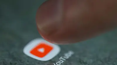 YouTube bloqueará los vídeos del himno de protesta de Hong Kong tras una orden judicial YouTube bloqueará los vídeos del himno de protesta de Hong Kong tras una orden judicial