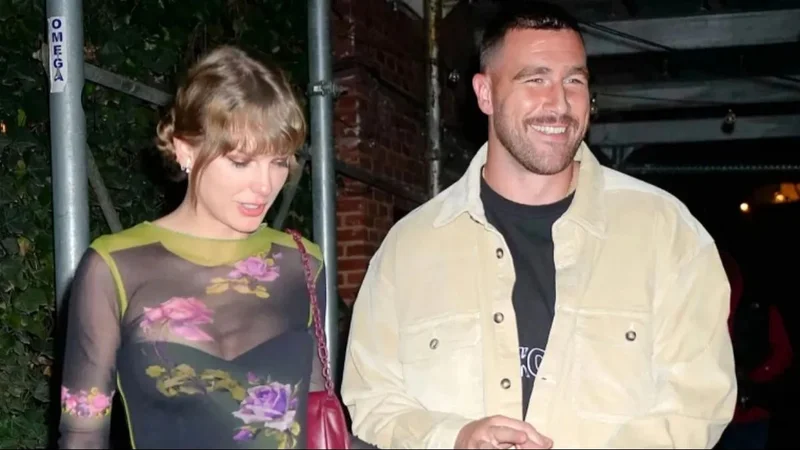 Fotografía de Taylor Swift y su novio 