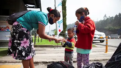 Cada vez más trabajadores migrantes en América Latina son mujeres y encaran "doble vulnerabilidad": OIT Cada vez más trabajadores migrantes en América Latina son mujeres y encaran "doble vulnerabilidad": OIT
