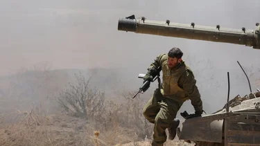 Israel avanza hacia el bastión de Hamás en el norte de Gaza y bombardea Ráfah sin avanzar