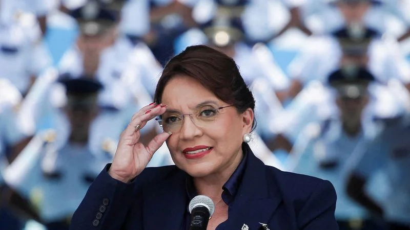 Gobierno de Honduras interviene empresa eléctrica en pequeña isla caribeña