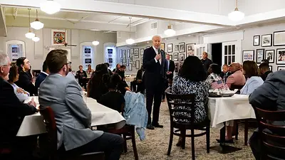 Pese a sondeos, asesores de Biden dicen que protestas por Gaza en campus EEUU no dañarán candidatura a reelección Pese a sondeos, asesores de Biden dicen que protestas por Gaza en campus EEUU no dañarán candidatura a reelección