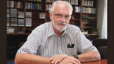Economista amigo de Milei habló de default: "Solo Dios sabe si alcanzan las reservas"