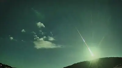 Un fragmento de cometa ilumina el cielo de España y Portugal "como una película Un fragmento de cometa ilumina el cielo de España y Portugal "como una película