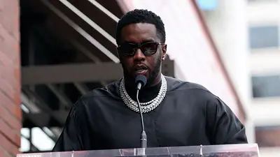Rapero Sean "Diddy" Combs se disculpa tras video en el que aparece agrediendo a su exnovia Rapero Sean "Diddy" Combs se disculpa tras video en el que aparece agrediendo a su exnovia