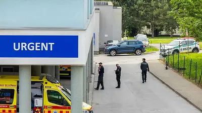 El primer ministro de Eslovaquia "está mejorando" tras el intento de asesinato, según el hospital El primer ministro de Eslovaquia "está mejorando" tras el intento de asesinato, según el hospital