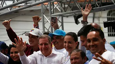 Oposición venezolana toca la fibra sensible en una inusual campaña presidencial Oposición venezolana toca la fibra sensible en una inusual campaña presidencial