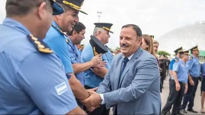 Desde La Rioja anunciaron aumento del 40% al sueldo básico para la policía Desde La Rioja anunciaron aumento del 40% al sueldo básico para la policía