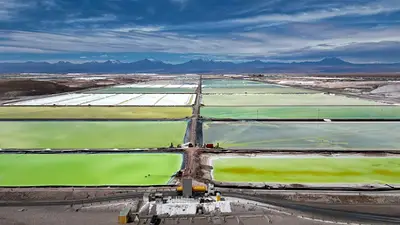 SQM registra pérdidas de 870 millones de dólares tras la caída de los precios por el exceso de oferta SQM registra pérdidas de 870 millones de dólares tras la caída de los precios por el exceso de oferta