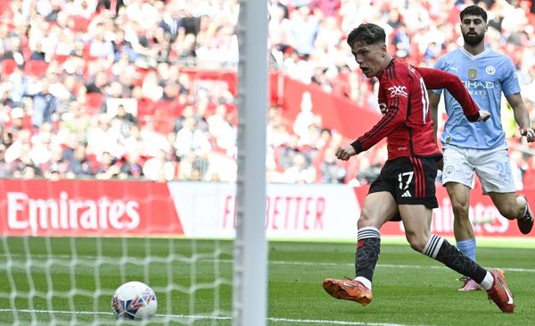 Gol De Garnacho Y Ventaja Para El United En La Final Contra El City 