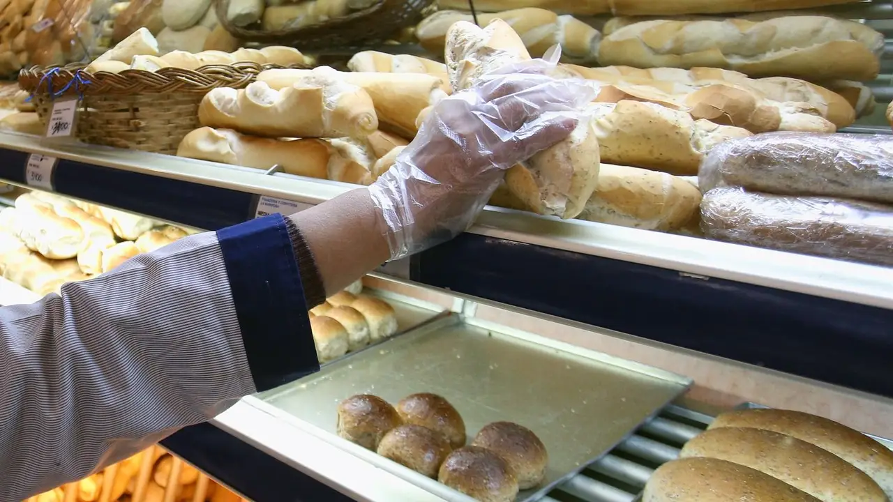 El lunes aumenta el pan y el Gobierno se prepara para recibir a la cámara de panaderos