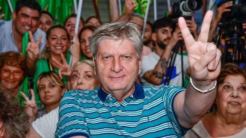 La Pampa aumentó el 15 % a estatales para que sueldos y jubilaciones superen la inflación