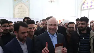 El Parlamento iraní reelige al excomandante Qalibaf como presidente antes de la votación presidencial