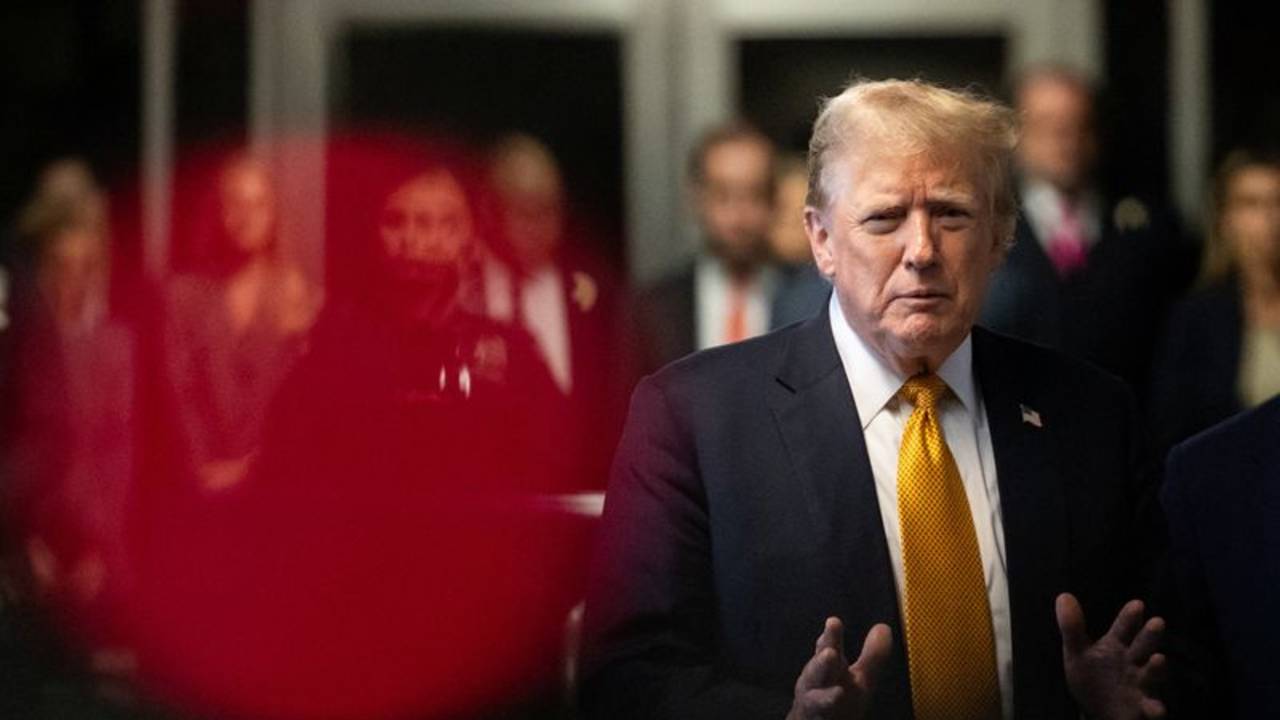 El jurado comienza a deliberar en el juicio penal contra Trump de dinero a cambio de silencio