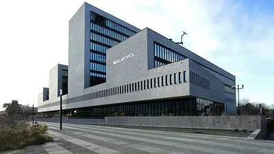Cuatro detenidos en una macrooperación contra la ciberdelincuencia en Europa Cuatro detenidos en una macrooperación contra la ciberdelincuencia en Europa