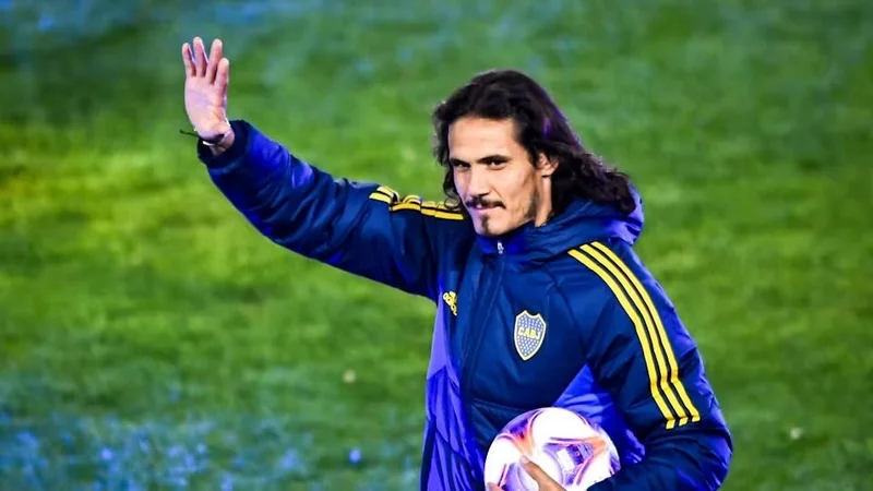 Chau Edinson Cavani: la triste carta del delantero de Boca que afecta a Bielsa antes de la Copa Amérca