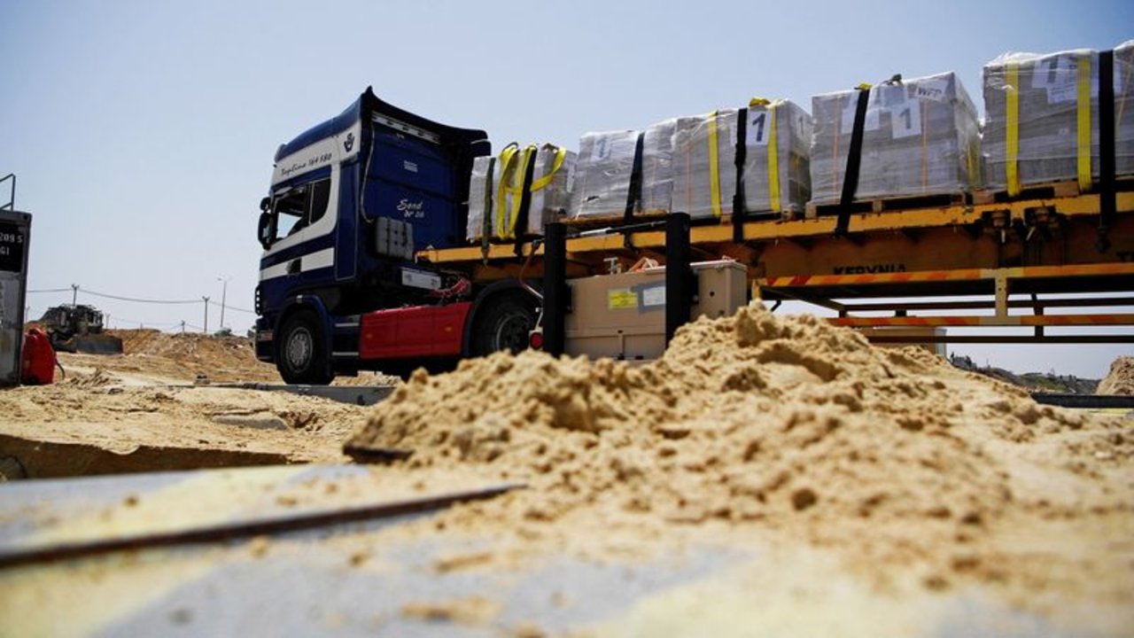 Israel reabre la venta de alimentos en Gaza mientras el asalto a Ráfah ahoga la ayuda