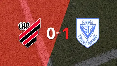 Sp. Ameliano ganó por 1-0 a Athletico Paranaense con el gol de Richard Torales Sp. Ameliano ganó por 1-0 a Athletico Paranaense con el gol de Richard Torales