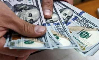 Bajan las cotizaciones del dólar y el oficial se vende a $ 1.275 | Dólar blue