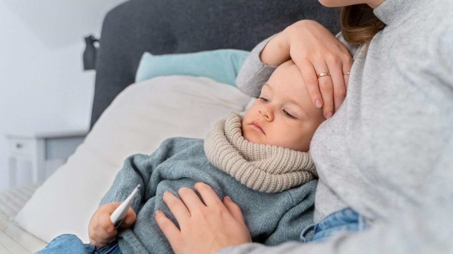 Alerta por la baja vacunación contra la meningitis en bebés y adolescentes que los pone en peligro