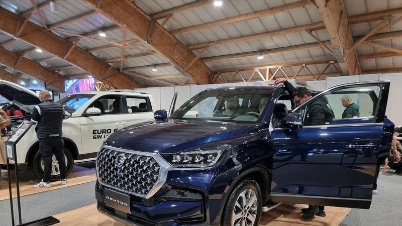 Ventas de vehículos nuevos en Colombia continúan con crecimiento de dos dígitos en abril