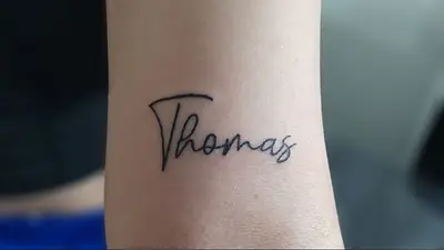 Thomas. Thomas.