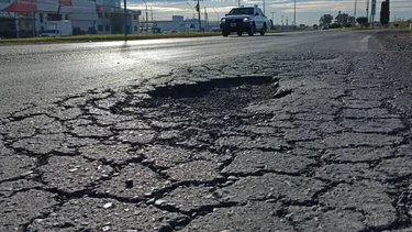 Baches peligrosos en las calles: cómo reportarlos desde tu celular para prevenir accidentes