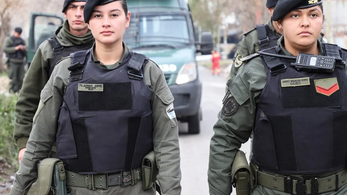 Que salario cobra 1 gendarme 1 Gendarmeria