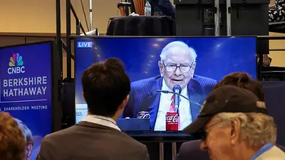 Buffett anuncia que dejará su puesto de CEO de Berkshire a fin de año, lo reemplazará Greg Abel Buffett anuncia que dejará su puesto de CEO de Berkshire a fin de año, lo reemplazará Greg Abel