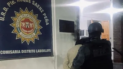 Detuvieron en Córdoba a una pareja que vendía drogas Detuvieron en Córdoba a una pareja que vendía drogas