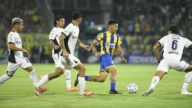 Independiente perdió con Rosario Central en Arroyito y quedó segundo en su Zona en el Apertura