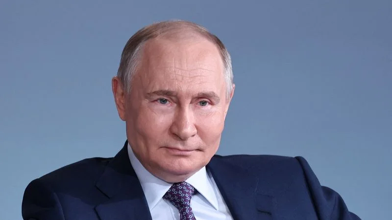 Putin dice que la sucesión es algo en lo que piensa siempre