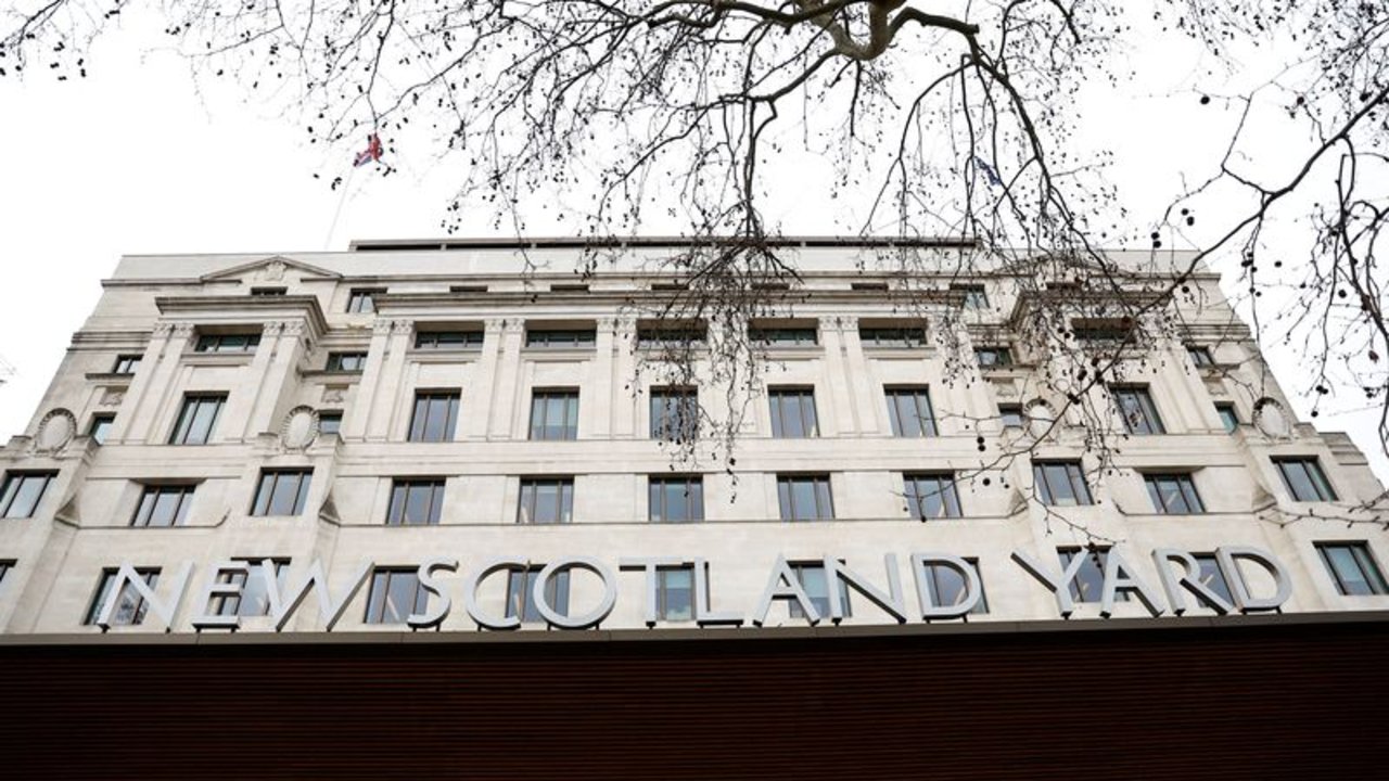 Policía británica detiene a siete iraníes en el marco de una investigación antiterrorista