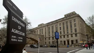 Más de 15.000 empleados del USDA se han acogido al incentivo económico de Trump para marcharse Más de 15.000 empleados del USDA se han acogido al incentivo económico de Trump para marcharse