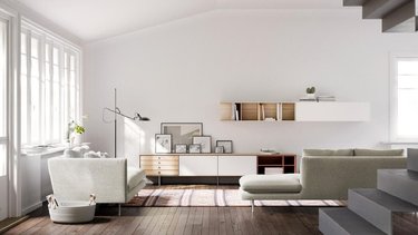 Histórico supermercado "liquida" muebles de interior