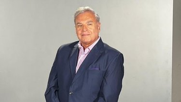 El dolor de Carlos Monti por la muerte de su esposa: "Por siete años"